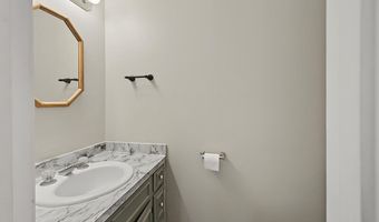 2205 Star Ln, Albany, GA 31707