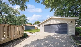 448 Scandia Ave, Des Moines, IA 50315