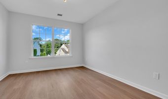 11 Orchid Ln, Barnegat, NJ 08005