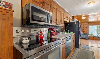 96 French St, Acton, ME 04001