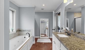 136 Greenfield Ridge Dr, Brandon, MS 39042