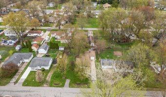 918 Columbia, Algonac, MI 48001