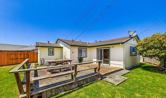 2117 11th St, Arcata, CA 95521