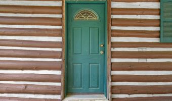 352 Smith Br, Beattyville, KY 41311