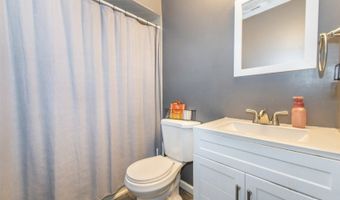 10 Augusta Dr 9, Alloway, NJ 07462