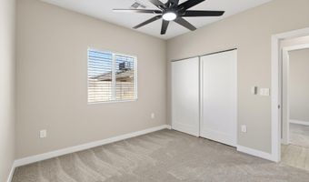 16 E Davis Ln, Avondale, AZ 85323