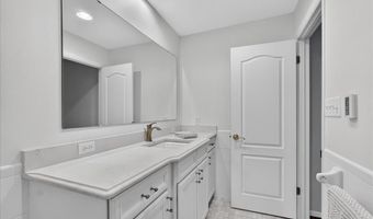 331 Wildforest Dr, Ballwin, MO 63011