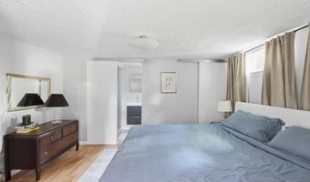 3141 CLAYBORNE Ave, Alexandria, VA 22306