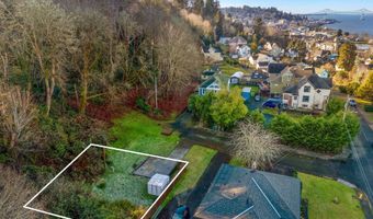 836 33RD St, Astoria, OR 97103