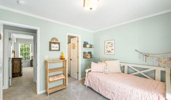102 Crosscreek Dr, Anderson, SC 29621