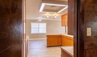 1058 S Berwick Ave, Basile, LA 70515