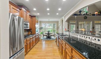 281 Hightower Lake Trail Trl, Ball Ground, GA 30107