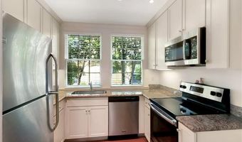 5607 PRYTANIA St E, New Orleans, LA 70115