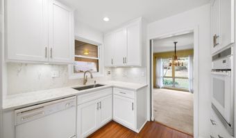 1570 Nantahalla Dr, Atlanta, GA 30329