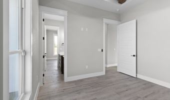 116 Western Way, Adkins, TX 78101