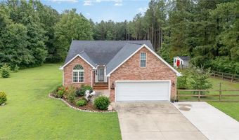 2472 Woods Stream Ln, Asheboro, NC 27205