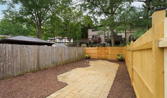 421 KNOTTWOOD Ct, Arnold, MD 21012