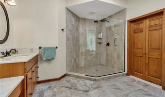 565 Wendt Dr, Angola, NY 14006