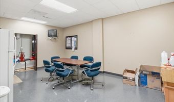 41412 N Il Route 83, Antioch, IL 60002