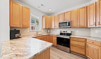 34 Ables Run Dr, Absecon, NJ 08201