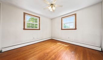 32 Loveland Ln, Bristol, CT 06010