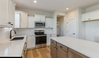 405 NE 59th St, Ankeny, IA 50021