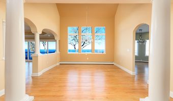 4 Hillside Rd, Atlantic Highlands, NJ 07716