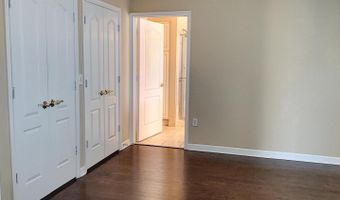 901 N MONROE St 1315, Arlington, VA 22201