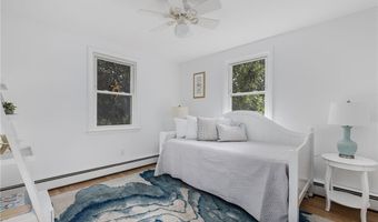 471 Annaquatucket Rd, North Kingstown, RI 02852