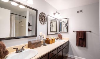 1584 Prima Ct, Camarillo, CA 93010