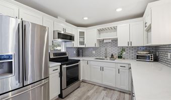 622 6th St SE, Auburn, WA 98002