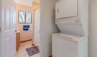 150 Yacht Club Cir, Altamont, MO 64640