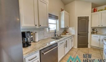 1842 Emerald Ct, Carlsbad, NM 88220