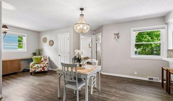 821 Adams St, Anoka, MN 55303