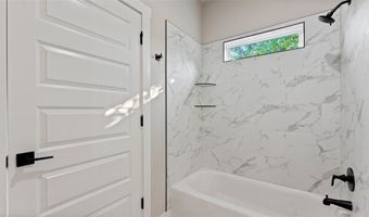 41 Fleetwood Dr, Bella Vista, AR 72714