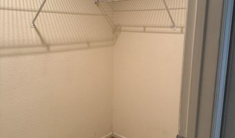 8152 Maple Stream Ln, Indianapolis, IN 46217