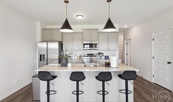 1913 Arnold Dr SE, Allenhurst, GA 31301