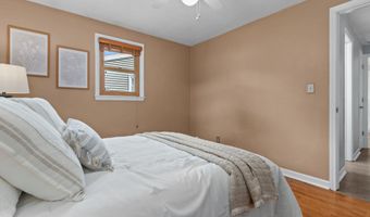 2213 N BENNETT St, Appleton, WI 54914