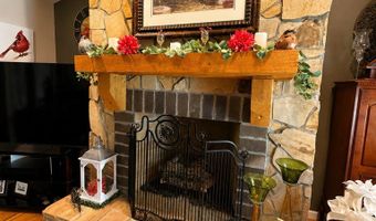 76 Holbrook Dr, Banner, KY 41603
