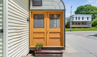 145 Washington St, Barre, VT 05641