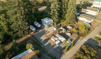 97799 Hanscam Ln, Brookings, OR 97415