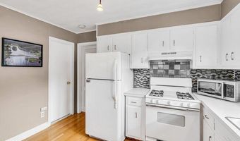 1104 Dunlewy St, Asbury Park, NJ 07712