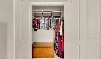6747 APPLEMINT Ln, Alexandria, VA 22310