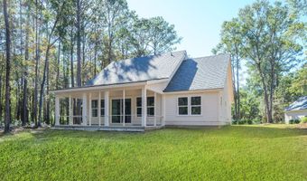 15 Woods Ln, Beaufort, SC 29907