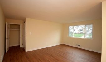 1901 N QUEBEC St N Upper Unit, Arlington, VA 22207