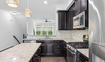 24855 COATS Sq, Aldie, VA 20105