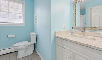 9 Doran Ave, Bristol, RI 02809