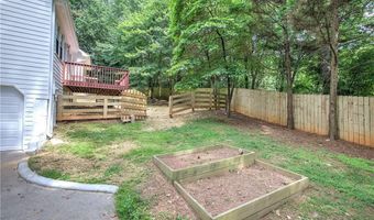 202 Hawkins Farm Cir, Ball Ground, GA 30107