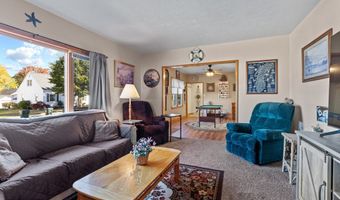 710 Washington St, Algoma, WI 54201