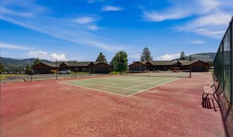 147 Ironwood Dr, Blanchard, ID 83804